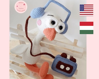 Lewis the Goose Crochet Pattern: Amigurumi Bird Toy (PDF Tutorial)