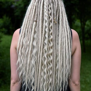 Ash Blond Synthetic Dreadlocks: Light Silver Braids with Loose Curls