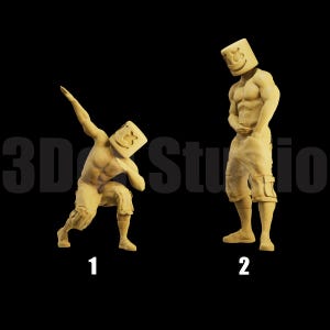 Unpainted Scale Figure 1/35 1/43 1/64 Prankster Muscle Man with Funny Mask - 3D Printer Resin - Ideal for Dioramas/Collectibles - 1:64 Scale