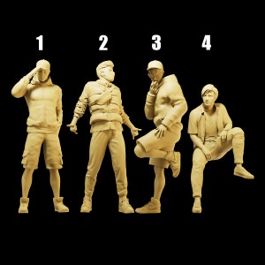 Unpainted Scale Figure 1/35 1/43 1/64 Street Boy Resin - Ideal for Dioramas/Collectibles - 1:64 Scales