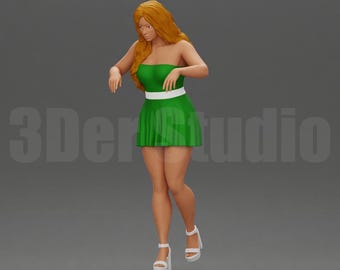 Figura de mujer con vestido sin tirantes de gran detalle, escalas 1/35, 1/43 y 1/64. Miniatura de resina sin pintar para dioramas de fiestas y moda.