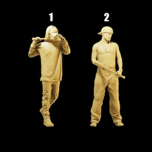 Unpainted Scale Figure 1/35 1/43 1/64 Street Thug with Baseball Bat Resin - Ideal for Dioramas/Collectibles - 1:64 Scales