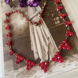 Art Deco Vintage Rubinrött Halsband med Kristallkrage