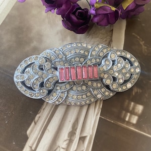 Vintage Art Deco-brosch med rosa rubin och strass i pastekristall och baguettegeometriskt örhänge