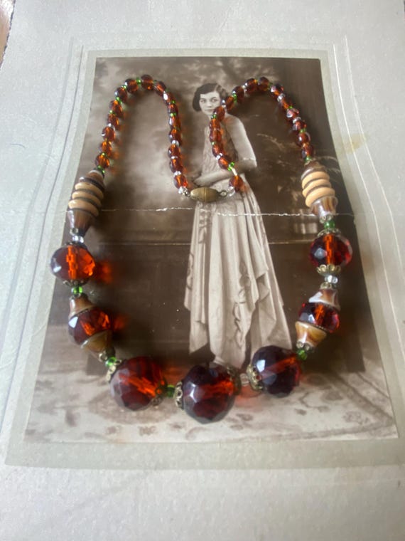 Collier Vintage Perles De Verre - Gros Modèle, Occasion Avec Traces D'usure