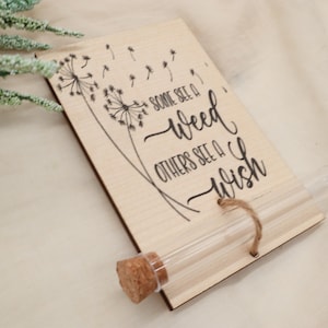 Cannabis Motiv Geburtstags Geschenk Idee | Kräuter Motiv mit Reagenzglas | Merch Artikel | Samen Buds Weed Aufbewahrung | Kräuter Auswahl