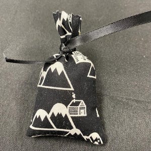 Balsam or Lavender sachets