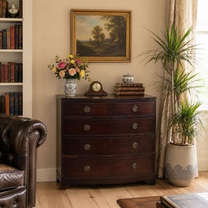 Antique Georgian mahogany bow fronted chest of drawers | wooden dresser | bedroom cabinet