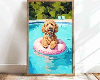 以下が含まれることがあります： ピンクの首輪をした茶色と白の犬が、ピンクの浮き輪に乗って青いプールに浮かんでいます。犬は笑顔で、舌を出しています。プールは緑の木々に囲まれています。