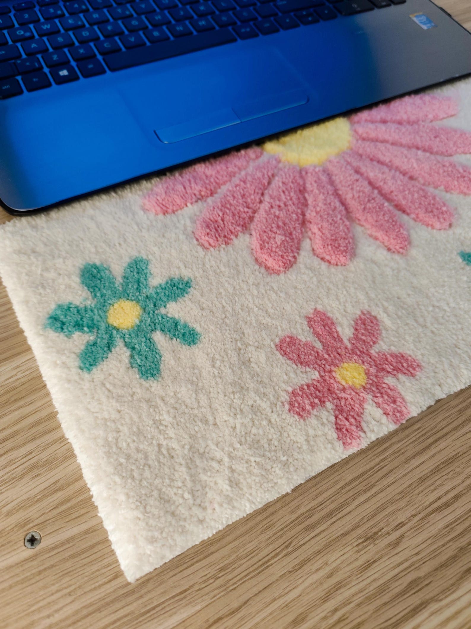 Handmade Tufted Daisy Keyboard Rug: Pink Flower Desk Mat - Etsy
