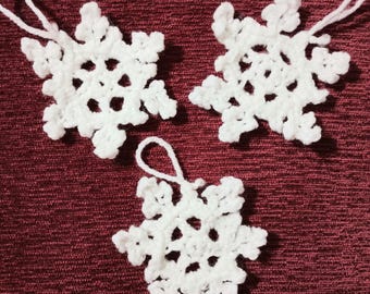 Small crochet Snowflakes (Set of 3)