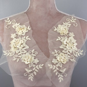 Light yellow mirror lace applique, embroidered 3d flower dress patch, DIY costume decoration, floral lace pair GLT20410lyel