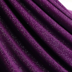 Tecido de elastano com glitter roxo: Malha brilhante com elasticidade em 4 direções