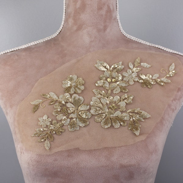 Light gold sequined lace applique, handcut lace patch, DIY dress decoration, floral lace patch GLT2565Aligold