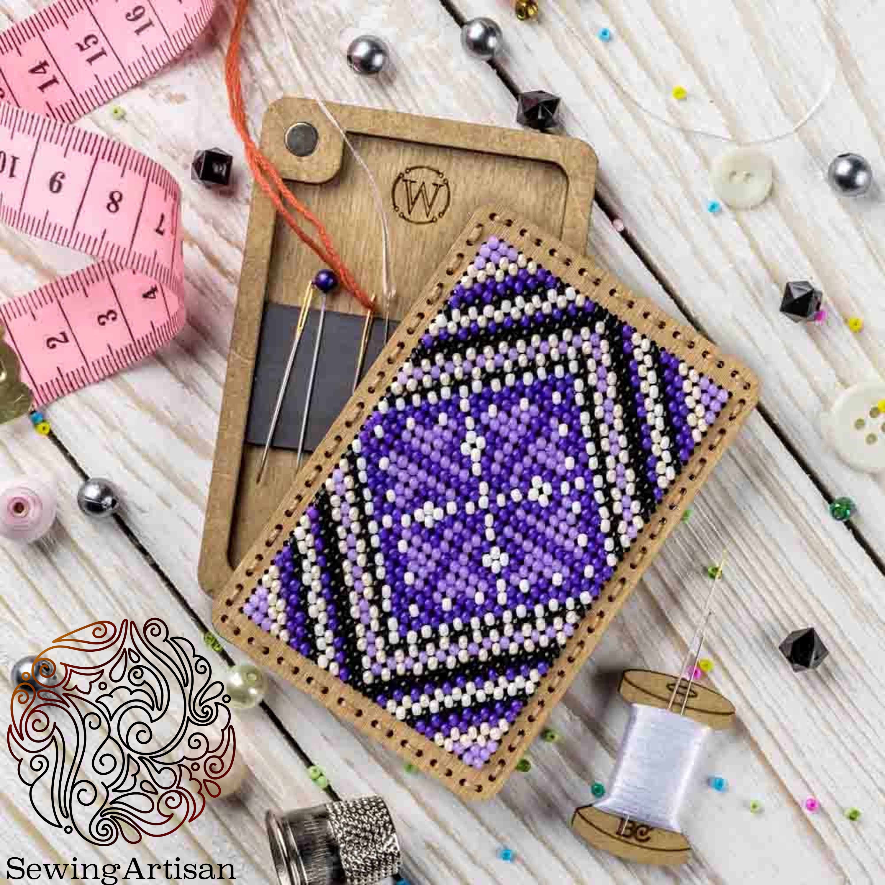 DIY Beaded Embroidery Needle Storage Box with Magnetic Minder
