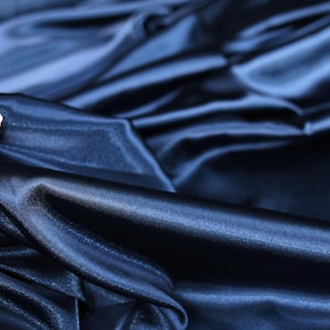 Tecido de cetim charmeuse azul marinho escuro: Decoração para noivas e eventos