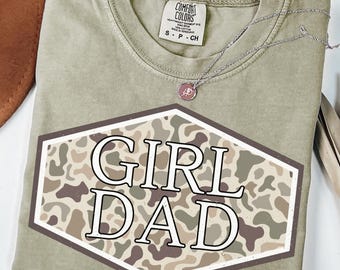 GIRL DAD Png CAMO Crest Png Fathers Day Camo Shirt Png Vintage Camo Dad Birthday Gift Png Military Dad Png Camo Hunting Camping Trip Dad