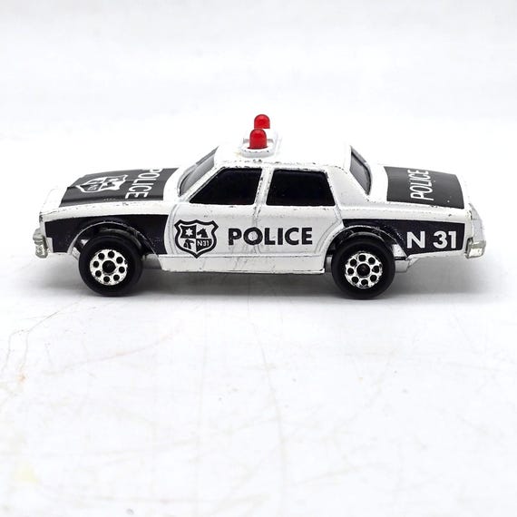 Majorette Sonic Flashers Chevy Impala Police Car B/W #N-31 France
