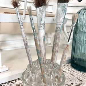 Pique Fleurs, French flower holder, vase
