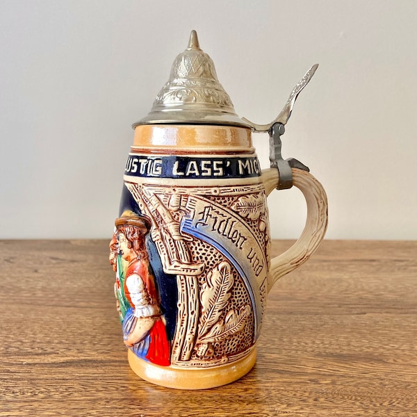 Vintage originale King Beer Stein "Lustig Fass Mich Lustig Lass Mich", 500, 1/4 L, boccale con coperchio tedesco, prodotto nella Germania occidentale