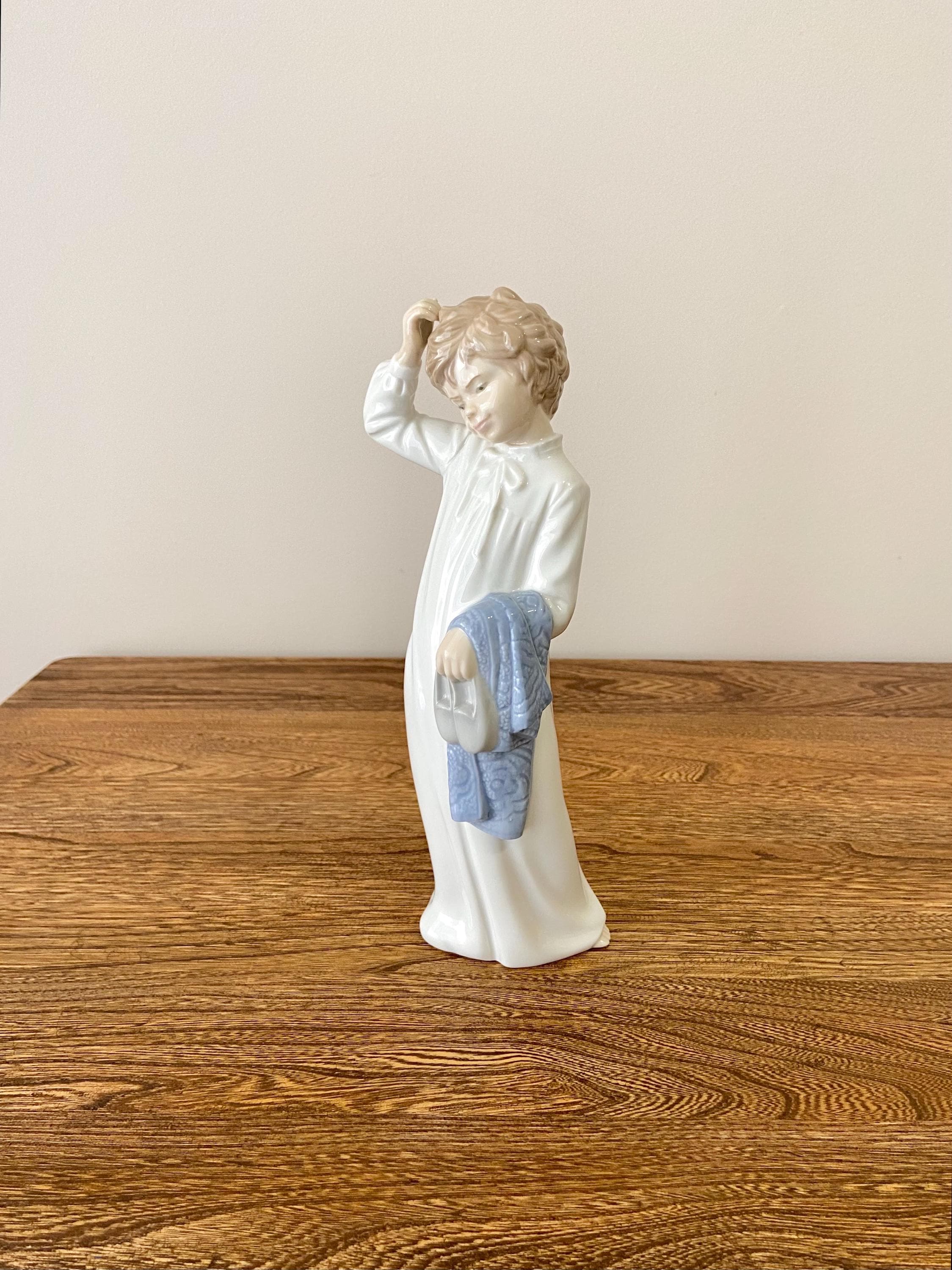 Lladro boy figurine - Etsy 日本