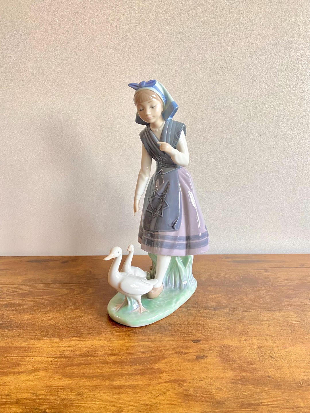 極美品 絶版 箱付】リヤドロ LLADRO 5202「少女と2匹のアヒル」 LLADRO