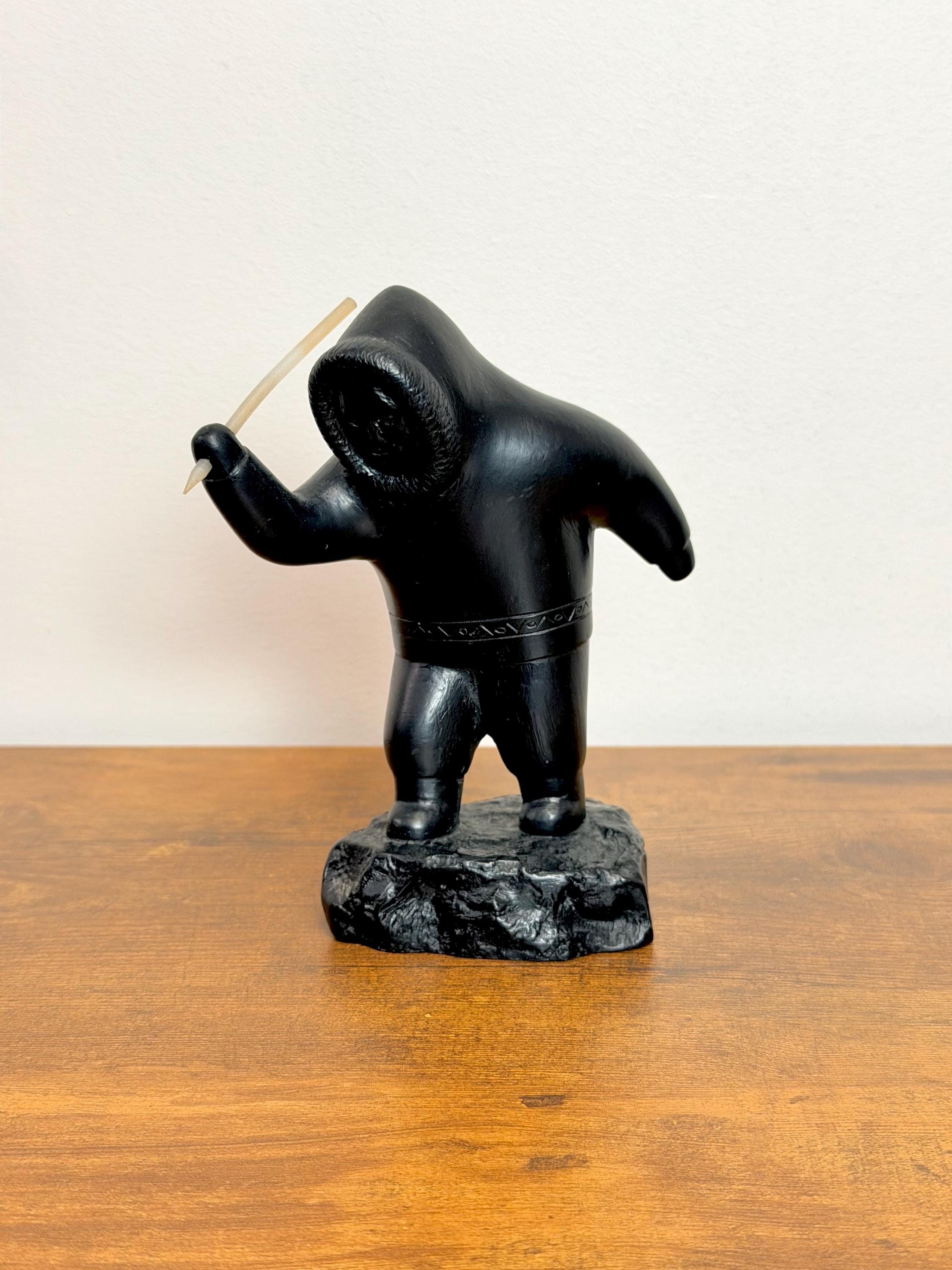 Boma canada figurine - Etsy 日本