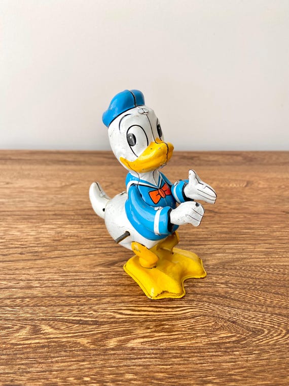 ⭐️年代物。ラインマー/ ディズニー /ミッキー ゼンマイ式ブリキカーです。 ⭐️年代物。ラインマー/ ディズニー /ミッキー ゼンマイ式ブリキカー