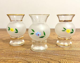 Vaso in vetro soffiato a mano con disegno millefiori con accenti rosa