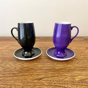 Juego vintage de 2 tazas y platillos Schmid Lagardo Tackett Espresso Demitasse - Porcelana MCM - Morado y negro