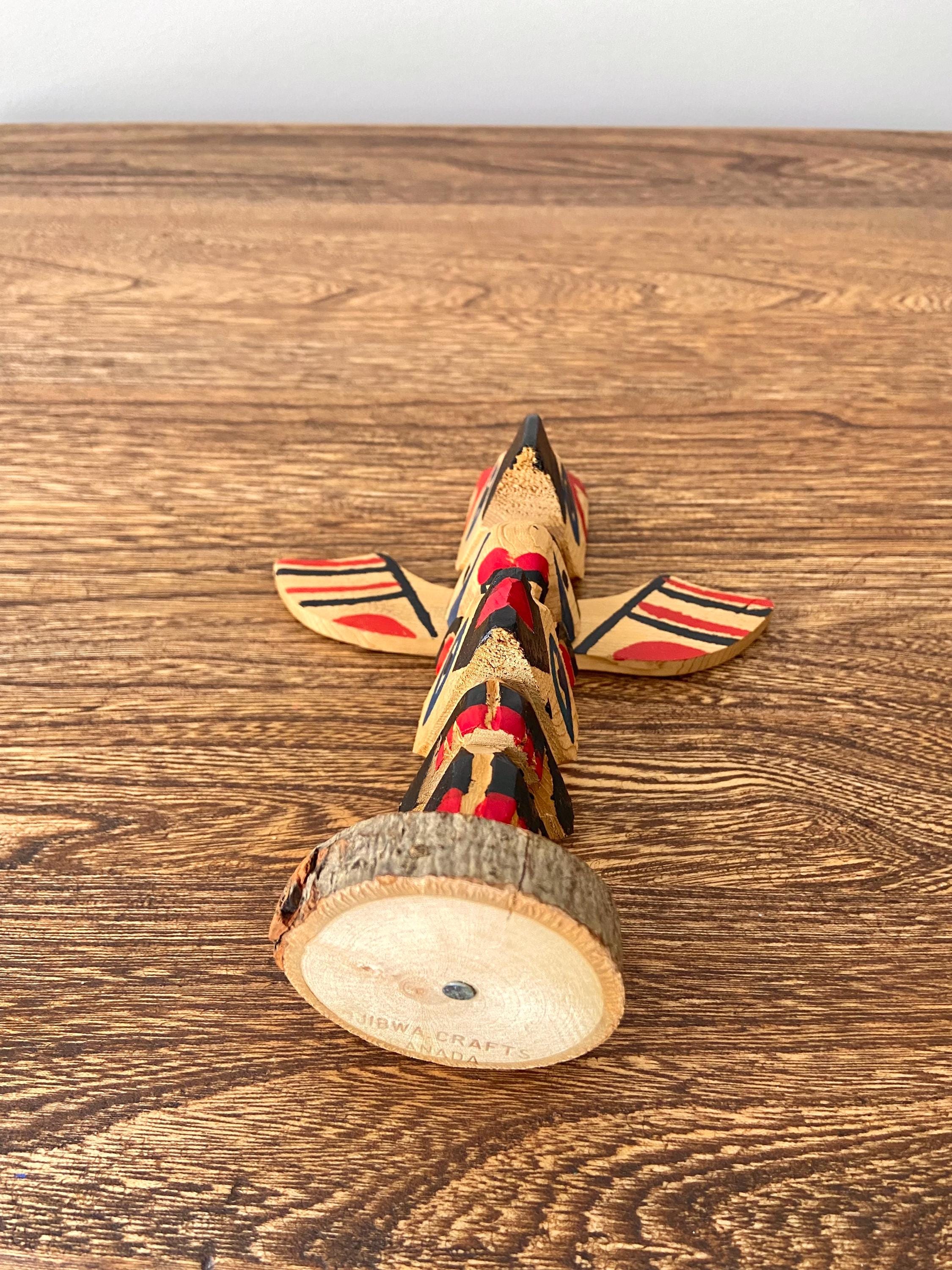 ヴィンテージの手彫りオジブワトーテムポール、カナダ先住民アート、高