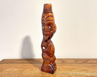 ニュージーランドのマオリ族の木製彫刻像、手彫り、パウア貝、特大 15