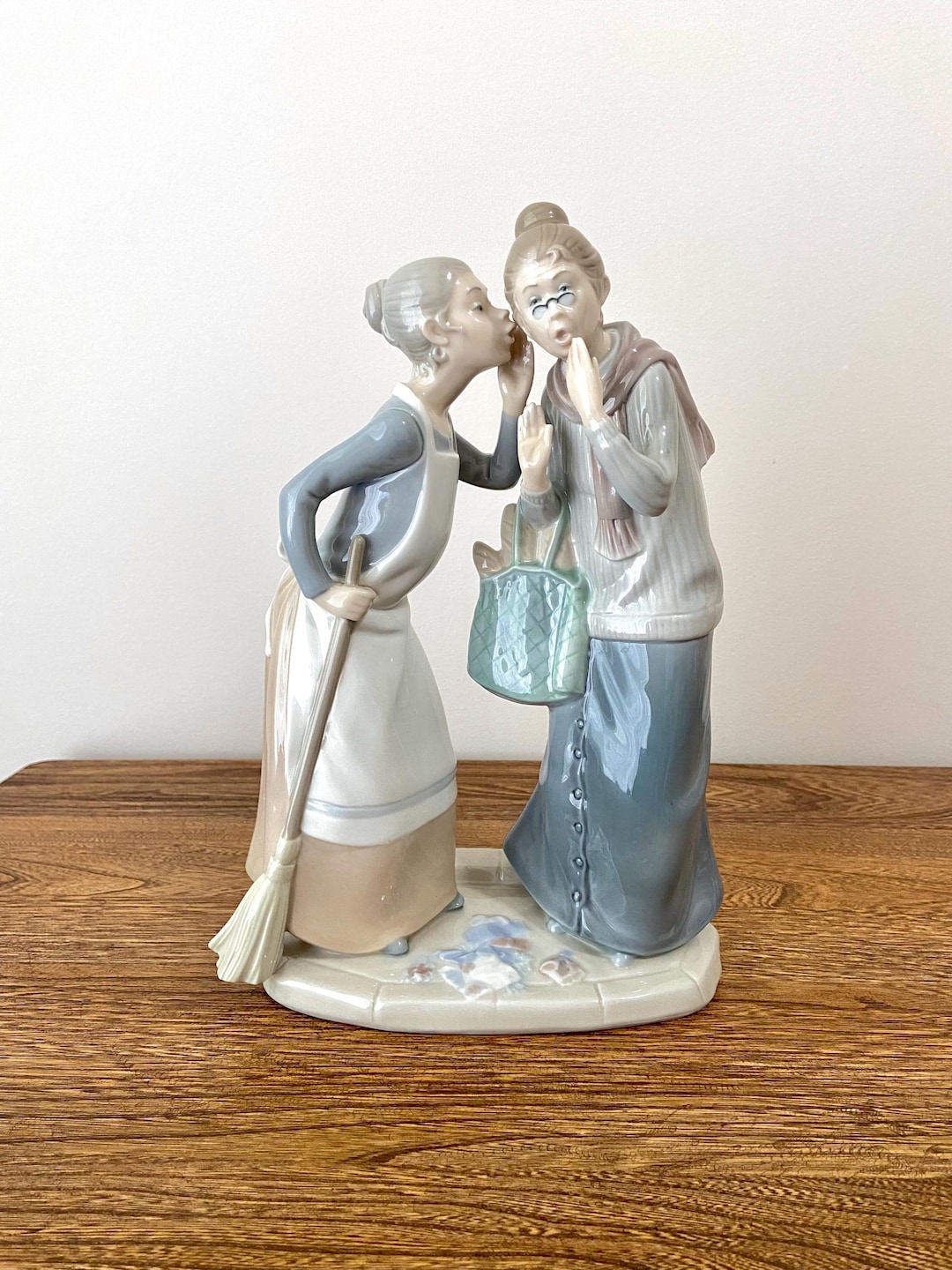 Rare Lladro the Gossips Figurine #4984, Large 12” (30 Cm