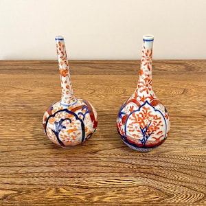 Pair of Antique 19th C Japanese Imari Water Sprinklers, Late Meiji Hand Painted Porcelain Bottle Vases, 6&quot; (15.5 cm), Rare Collectible Japan