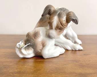 スカートを引っ張る犬を連れたリヤドロの女の子 - Etsy 日本