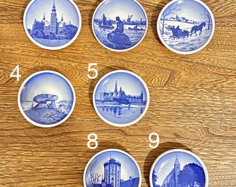 Desiree Denmark Old Copenhagen Blue Collectible Plate | Blue and