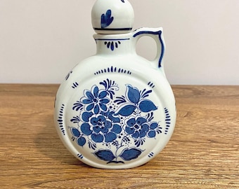 Vintage 1931 Delft Blauw Holland Ceramic Bottle with Cork Stopper, Blue Floral Design Jug, Dutch Delfts Decanter with Peony Roses