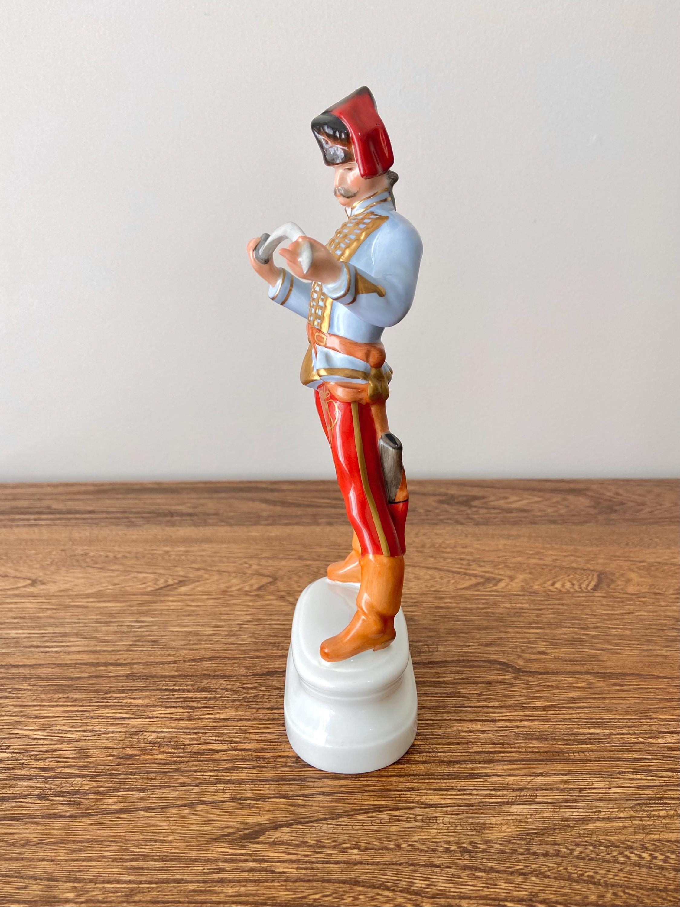 Vintage Herend Hand-painted Hadik Hussar Figurine 5526, 9 Vintage Herend Hand-painted Hadik Hussar Figurine 5526, 9