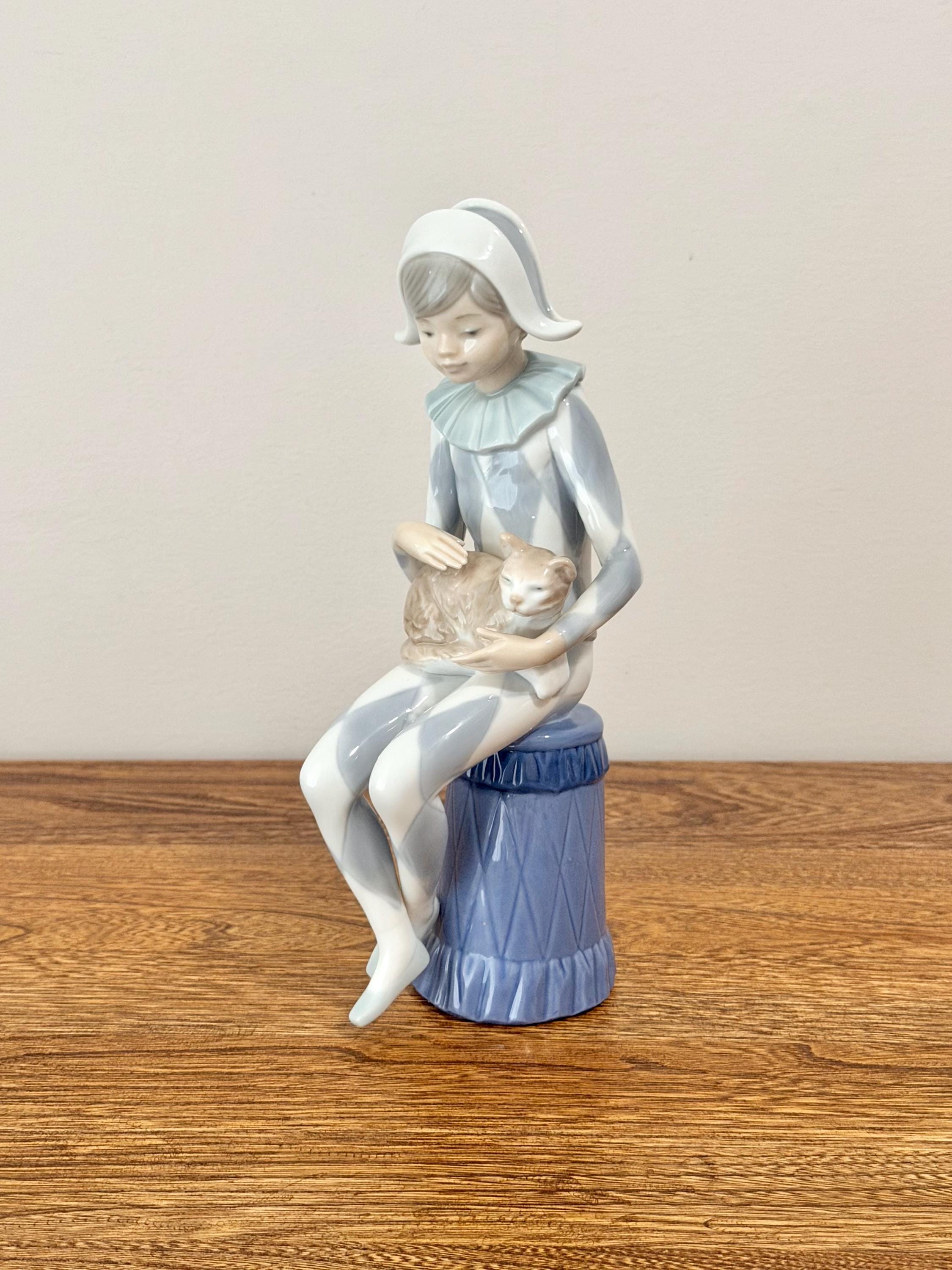 値下げ　LLADRO 1983年　アンティーク Lladro Daisa 1983 - Etsy