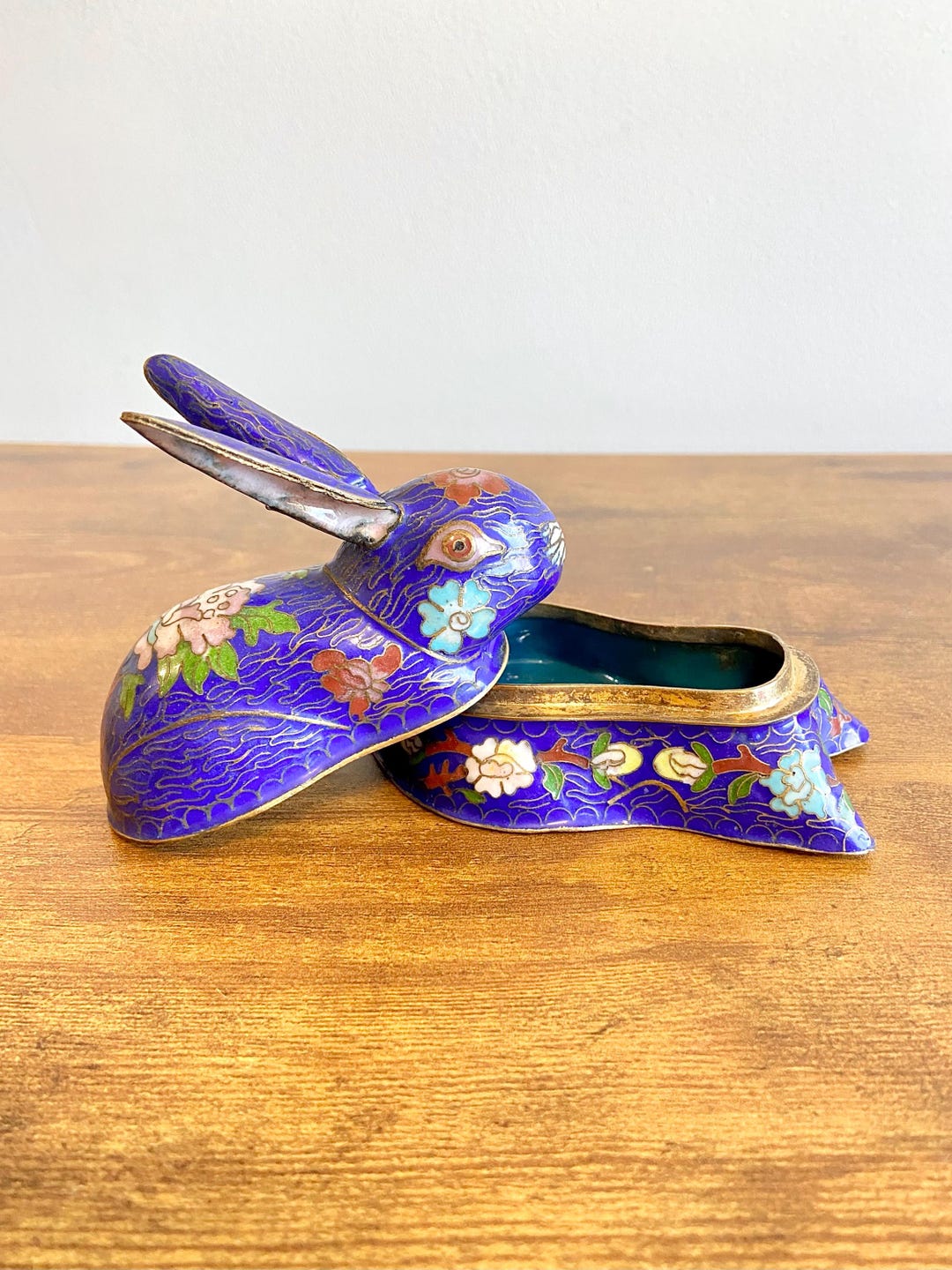 Vintage Chinese Cloisonne Rabbit Trinket Box - Blue Enamel Brass Bunny ...