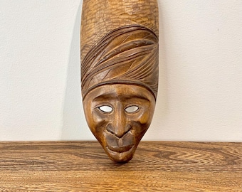 Maschera in legno d'epoca in stile tribale giamaicano, decorazione da parete intagliata a mano, fascia per la fronte alta e copricapo, 11,5", etichetta JAMTERRA