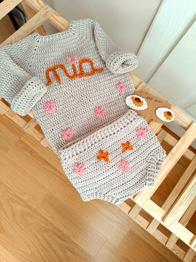 Personalized Newborn and toddler sweater and pants set, baby girl gift, baby boy gift, Pascalya boy, pascalya girl image 5