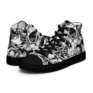 Graffiti Skull Women’s High Top Canvas Chuck Shoes