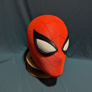Custom-made Spiderman helmet/mask 3D-printed