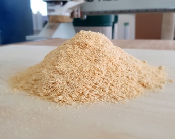 Soft Natural Sawdust - Pine Wood 100% - Fine Size - High-quality Wood Shavings 200gr.  (7,05oz ) Sawdust - Fresh Pine Pets - Decoration