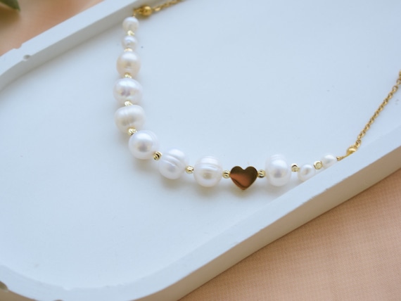 Collana A Strati Donna: Perle E Cuore Delicato, Choker Alla Moda, Regalo Gioielli (Argento) - 2