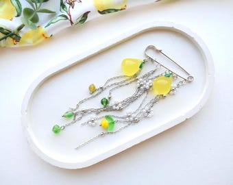 Birnen Brosche mit Ketten, Statement Obst Anstecknadel Schmuck