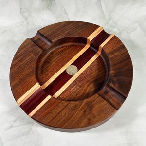 Wooden Cigar Ashtray Gift for Men Gift Groomsman Gift Father&#39;s Day Gift Man Cave Husband Gift Cigar Accessory Cigar Holder Gifts for Him