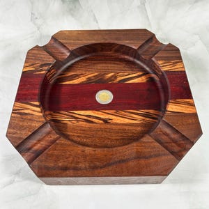 Wooden Cigar Ashtray Gift for Men Gift Groomsman Gift Father&#39;s Day Gift Man Cave Husband Gift Cigar Accessory Cigar Holder Gifts for Him