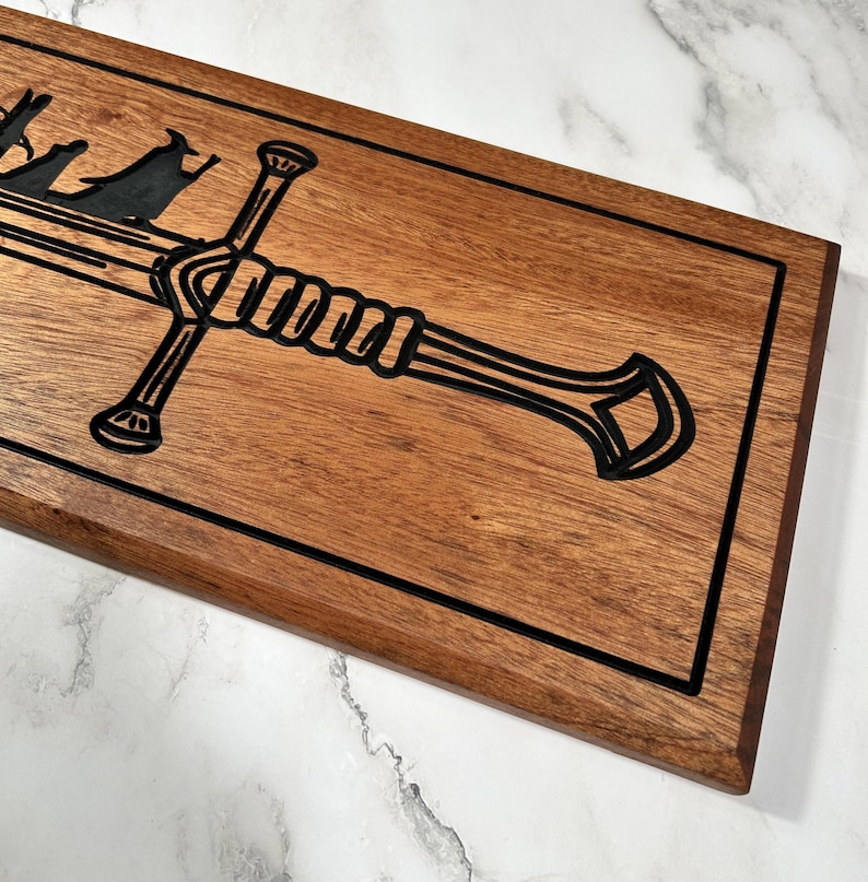 Sword of Narsil - LOTR in mahogany